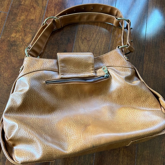 Matt & Nat Hobo/Shoulder Bag - Picture 5 of 8